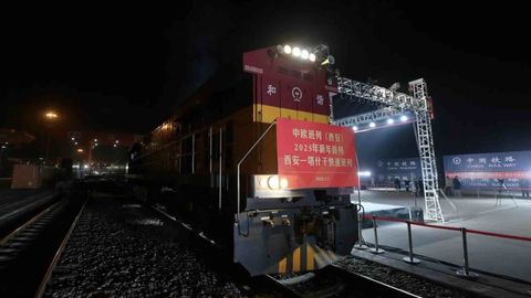 First freight train of 2025 departs Xi&rsquo;an for Tashkent