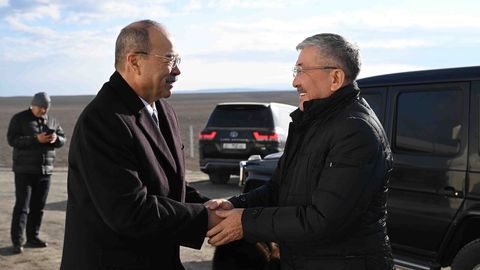O&lsquo;zbekiston, Qirg&lsquo;iziston va Tojikiston bosh vazirlari chegarada uchrashdi (foto)