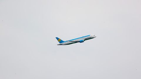 Uzbekistan Airways samolyotida texnik nosozlik kuzatildi