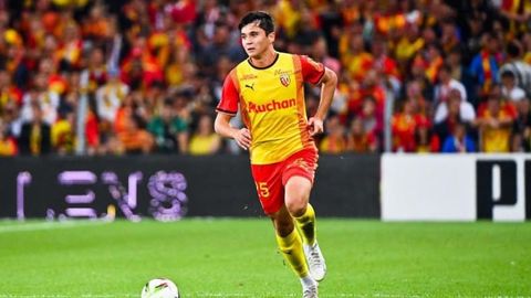 &ldquo;Futbolchining narxi bir yilda 400 baravarga oshdi &mdash; ishonish qiyin&rdquo;. Rossiyalik jurnalist Abduqodir Husanovning transferi borasida fikr bildirdi