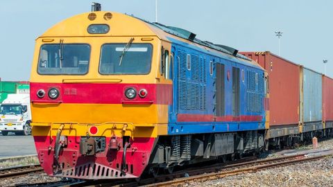 Russia looks to expand transport links to Afghanistan