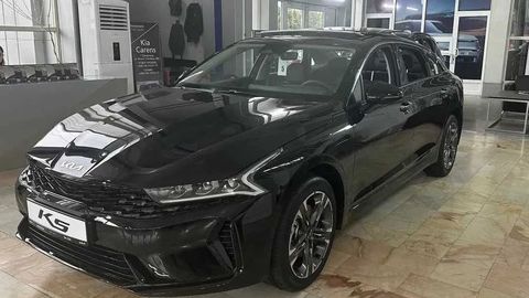 Nukus shahar hokimligi taqiqdagi Malibu-2 sini sotmoqchi, o&lsquo;rniga 500 mln so&lsquo;mga Kia K5 sotib olingan