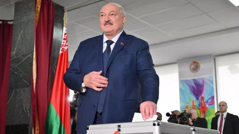 Lukashenko prezidentlik saylovida yettinchi marta g&lsquo;alaba qozondi