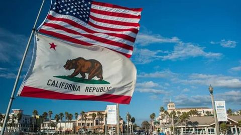 Калифорния начала сбор подписей за выход Калифорнии из состава США