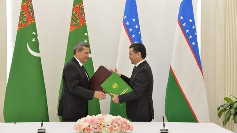 Uzbekistan, Turkmenistan sign two key documents to strengthen bilateral cooperation&nbsp;