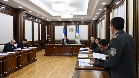 Shavkat Mirziyoyev mamlakat mudofaa qobiliyatini mustahkamlash bo&lsquo;yicha topshiriq berdi
