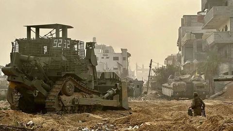 Tramp Isroilga 1 mlrd dollarlik bomba va buldozerlar yubormoqchi &mdash; WSJ