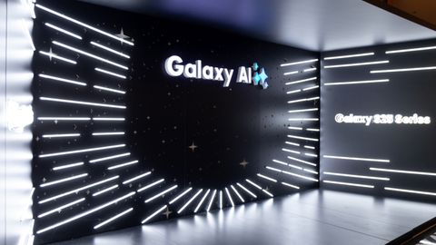 Samsung Electronics kompaniyasi yangi Galaxy flagmanlarining taqdimotini o&lsquo;tkazdi