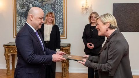 Ravshan Usmonov O&lsquo;zbekistonning Islandiyadagi elchisi etib tayinlandi