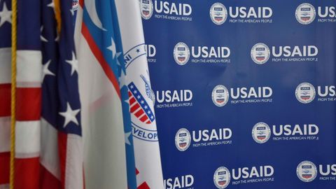 Trampning USAIDning 2000 dan ortiq xodimini maʼmuriy taʼtilga chiqarish rejasi sud tomonidan to&lsquo;xtatildi