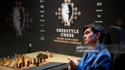Shaxmat. Javohir Sindorov freestyle yo&lsquo;nalishida Hikaru Nakamurani mag&lsquo;lub etdi