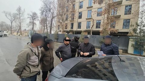 Farg&lsquo;onada fuqaroning shaxsga doir maʼlumotlarini ruxsatsiz olib, tarqatish bilan qo&lsquo;rqitgan ikki kishi ushlandi