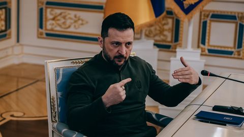 Зеленский Россияга&nbsp;&ldquo;ҳудудларни алмашиш&rdquo;ни таклиф қилмоқчи&nbsp;