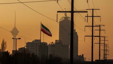 Gaz va neftga boy Eronda energiya inqirozi: mamlakatda davlat idoralari yopilmoqda&nbsp;