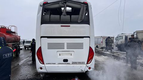 Крупное ДТП в Самаркандской области: авария с туристическим автобусом унесла жизнь человека, 22 ранены&nbsp;