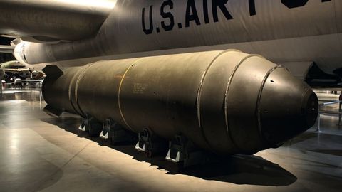 &ldquo;Ukrainaga yadro quroli berilishi mumkin&rdquo;: Pentagon rahbari bayonoti