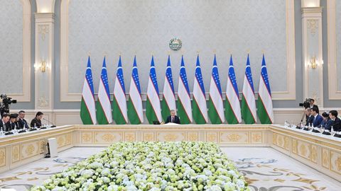 President Mirziyoyev pledges support for Uzbek students abroad, empowering youth to lead new Uzbekistan&rsquo;s future