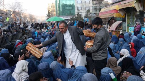 Afghanistan to face 7% economic decline as U.S. aid cuts take effect&nbsp;