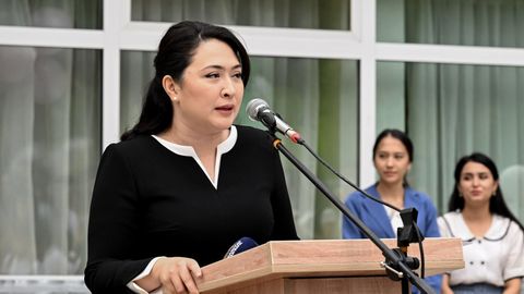 &ldquo;Duch kelgan odam o&lsquo;qituvchiga do&lsquo;q qilish uyoqda tursin, madaniyat chegarasidan chetga chiqib gaplashishga haqli emas&rdquo; &mdash; Hilola Umarova
