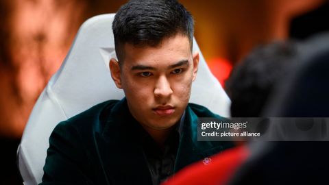 Shaxmat. Nodirbek Abdusattorov Natus Vincere kibersport klubi bilan shartnoma imzoladi