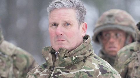 Britaniya bosh vaziri Ukrainaga qo&lsquo;shin joylashtirishga tayyorligini aytdi