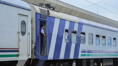 Parkentdan Toshkent shahrigacha salkam 24 km uzunlikdagi temiryo&lsquo;l barpo etilmoqda