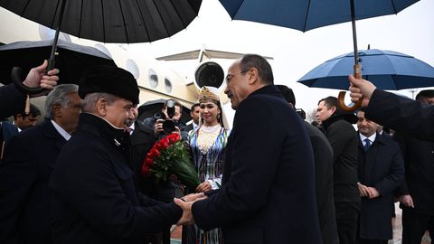 Pokiston bosh vaziri Shahboz Sharif O&lsquo;zbekistonga keldi