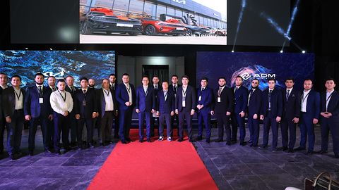 Jizzaxda Kia dilerlik konferensiyasi: yangi modelning CKD ishlab chiqarilishi va 2025-yil uchun strategik reja
