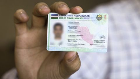 Ўзбекистонда чиройли рақамли ID-карталар, паспорт ва ҳайдовчилик гувоҳномалари қиммат нархда берилади