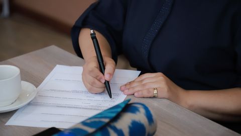 Fuqarolarni mehnat shartnomasi tuzmasdan ishga jalb qilganlar 75 mln so&lsquo;mgacha javobgarlikka tortilishi mumkin