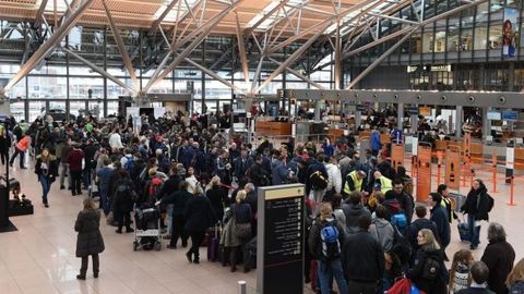 Германиянинг 13 та аэропортида оммавий иш ташлашлар бошланди