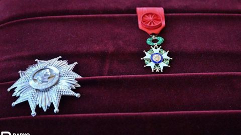 Emmanuel Makron Shavkat Mirziyoyevga Fransiyaning Faxriy legion ordenini topshirishi kutilmoqda