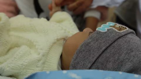 Где в Узбекистане рождается больше детей: в городах или в сёлах?