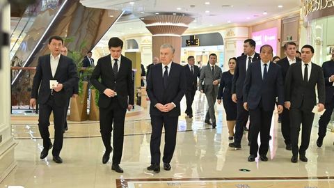 Prezident Toshkentda qurilgan High Town City majmuasini borib ko&lsquo;rdi