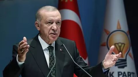 Erdo&lsquo;g&lsquo;on muxolifatning politsiya va sudga bosim o&lsquo;tkazishga urinayotganini bildirdi