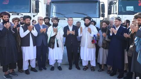 Узбекистан доставил в Афганистан очередную партию гуманитарной помощи