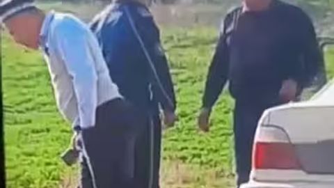 Qashqadaryoda mahalla raisi ayol kishini kaltakladi (video)&nbsp;