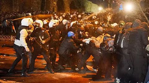 Turkiyada norozilik namoyishlari davomida 1,1 mingdan ortiq kishi hibsga olingan