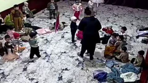 Toshkent viloyatidagi bog&lsquo;chada bolalarga qo&lsquo;pollik qilib kelgan tarbiyachi ishdan olindi