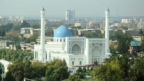 Toshkentda hayit namozlari o&lsquo;qilishi sabab ayrim ko&lsquo;chalarda avtomashinalar harakati vaqtincha to&lsquo;xtatiladi