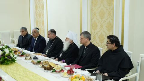 Konfessiyalar kengashi a&rsquo;zolari barcha musulmonlarni hayit bayrami bilan tabrikladi (video)