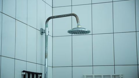 Тошкентнинг катта қисмида иссиқ сув вақтинчалик ўчирилади&nbsp;