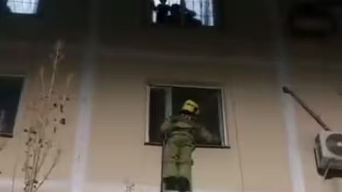 Toshkentda nogironligi bo&lsquo;lgan keksa ayol uy ichida qulflanib qoldi (video)