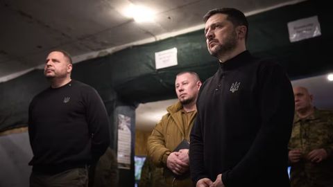 Zelenskiy Rossiya bilan chegaradosh viloyatlarga bordi (foto)