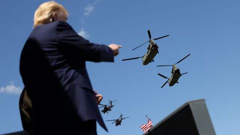 Трамп туғилган кунида ҳарбий парад ўтказмоқчи&nbsp;