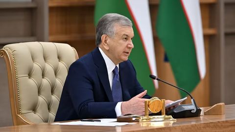 Prezident dunyo iqtisodiyotida hozir favqulodda vaziyat kuzatilayotganini aytdi