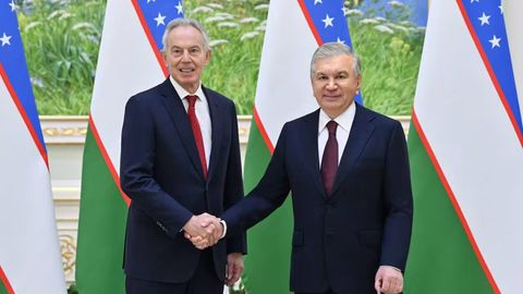 Шавкат Мирзиёев провел встречу с бывшим премьер-министром Великобритании Тони Блэром