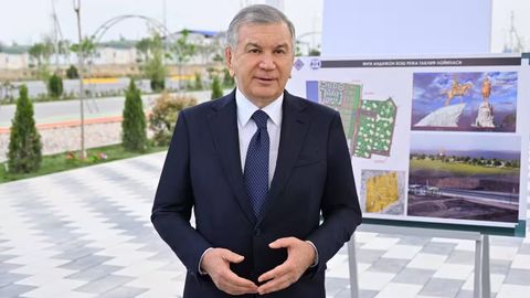 Шавкат Мирзиёев Янги Андижон шаҳарчасига Бобур шаҳри деб ном беришни таклиф қилди