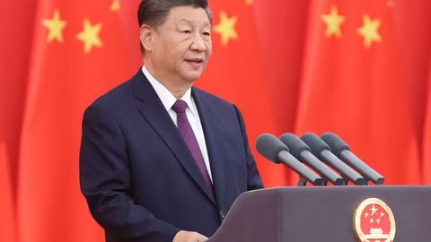 Si Szinpin savdo urushlari xatarlari to&lsquo;g&lsquo;risida ogohlantirdi&nbsp;