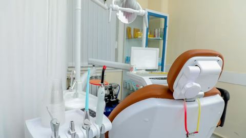 Ўзбекистонда ССВ тасарруфидаги стоматология поликлиникалари хусусийлаштирилади